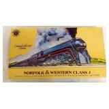 Bachmann Limited Collector’s Edition Norfolk & Western Class J HO scale steam locomotive and tender in original box. Packaging depicts N&W No. 600 streamlined steam locomotive