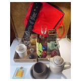 2 flats of general household items