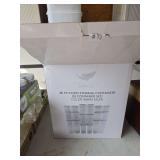 Food storage containers