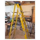 Werner 7 foot fiberglass ladder FS107