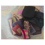 Lot 4 mixed bags and pocket books