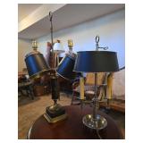 2 lamps