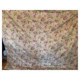 King size comforter with 2 pillow shams and 2 pillow covers