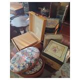 4 storage boxes