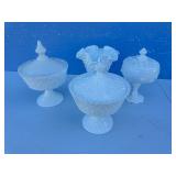 4 pieces of Fenton milk glass