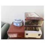 7 storage boxes