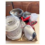 2 flats of kitchen items as shown
