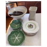 Kitchenware items as shown