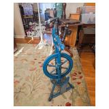 Spinning wheel