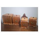 5 wooden storage boxes