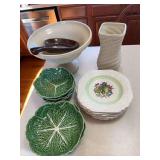 Kitchenware items as shown