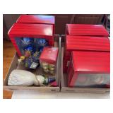2 flats of Christmas items