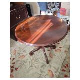 Ethan Allen table