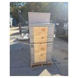 Pallet of 3 filing cabinets
