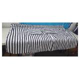 Estate- Twin Size Comforter w/ 2 Pillowcases,