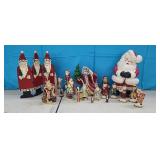 Estate  -  20 Pc Santa Clause Figurines