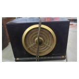 RCA Victor Model 9-x-561 WORKS Plug needs to be