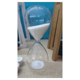 New Sand Timer.   ( White Sand)