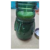 New Misteltoe Kiss 13 oz Jar Candle