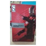 Hot Toys Iron Man 3 Mark XXXIII Silver Centurion