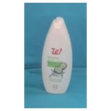 22oz.  Cucumber & Green Tea Body Wash