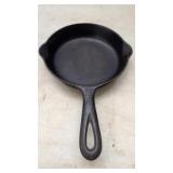 Estate #3 Griswold Skillet  Needs Cleaned up
