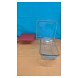 (3) Pieces Bakeware ... Pyrex & Lovenware