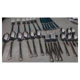 New Mikasa  6 place Setting FlatwareStainless