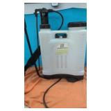 4 Gallon Backpack Sprayer   Tank ( used)