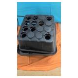 EZ-CLONE 64-Site Manifold System Plugged in and