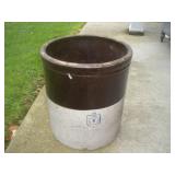 8 Gallon Crock