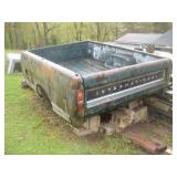 8ft International Truck Bed w/Tailgate