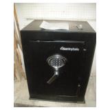 Sentry Safe w/Programmable Combination  22x18x28