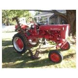 INTERNATIONAL MCCORMICK FARMALL CUB