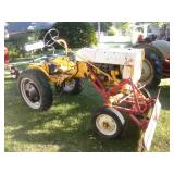 INTERNATIONAL CUB FARM TRACTOR W/ 4 CYL FLATHEAD--