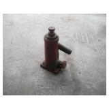 1/2 TON BOTTLE JACK