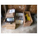 5 FLOOD LIGHTS W/ ELECTRICAL HARDWARE