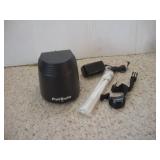 PETSAFE STAY AND PLAY WIRELESS FENCE W/ COLLAR