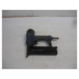 PNEUMATIC BRAD NAILER
