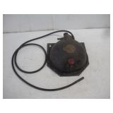 VINTAGE AMMCO WALL MOUNT PRESSURE VALVE