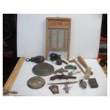 ASSORTED VINTAGE ITEMS