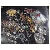 25 PAIR OF EARINGS