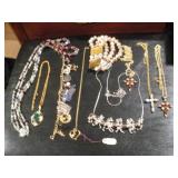 10 PCS NECKLACES & BRACELETS