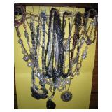 25 ASST BEADED NECKLACES