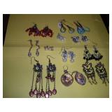12PAIR OF EARRINGS