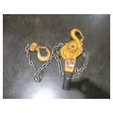 HARRINGTOM 2 3/4 TON CHAIN HOIST