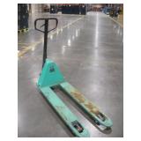 PALLET JACK 4400 LB CAP