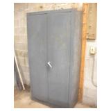 METAL CABINET (NO CONTENTS) 36X18X72