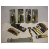 ASSORTED FLOORING TOOLS
