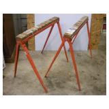 FOLDING METAL SAW HORSES